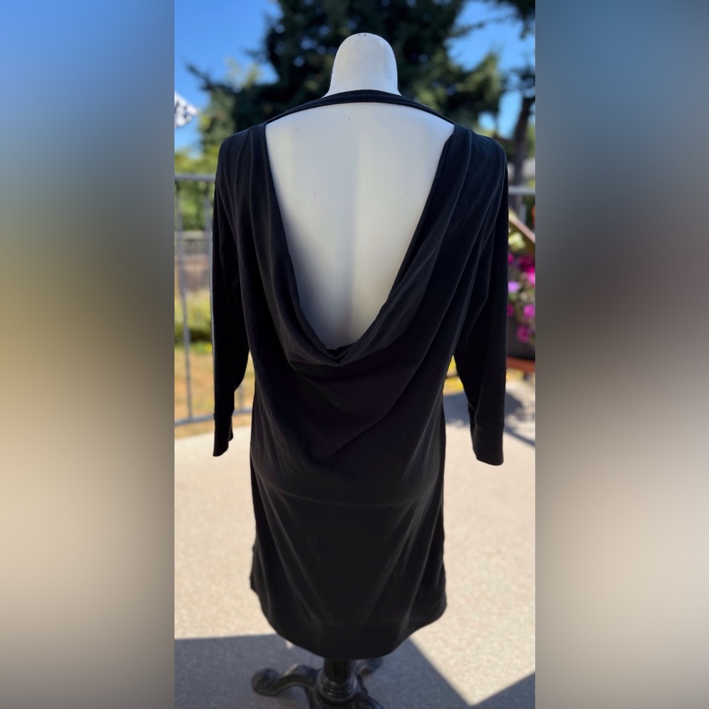 Victoria's Secret Drape back Black 3/4 length Sleeve Dress